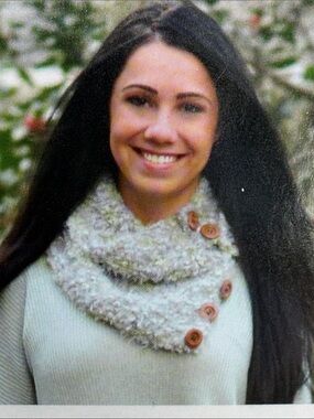 Simply Noelle knit scarf